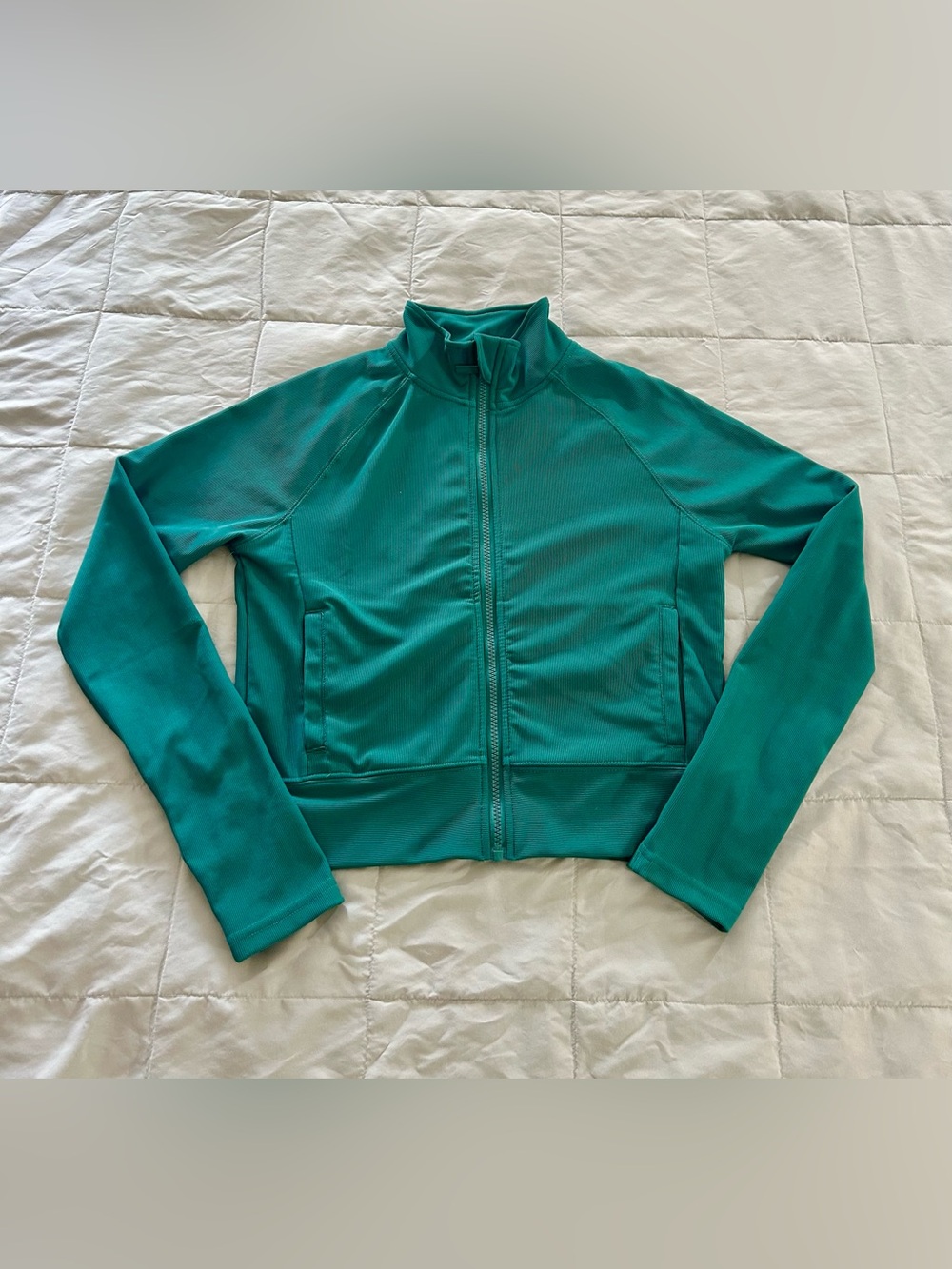 Move Theology Green Full-Zip Cropped Athletic Jacket, Women’s Medium, Pockets